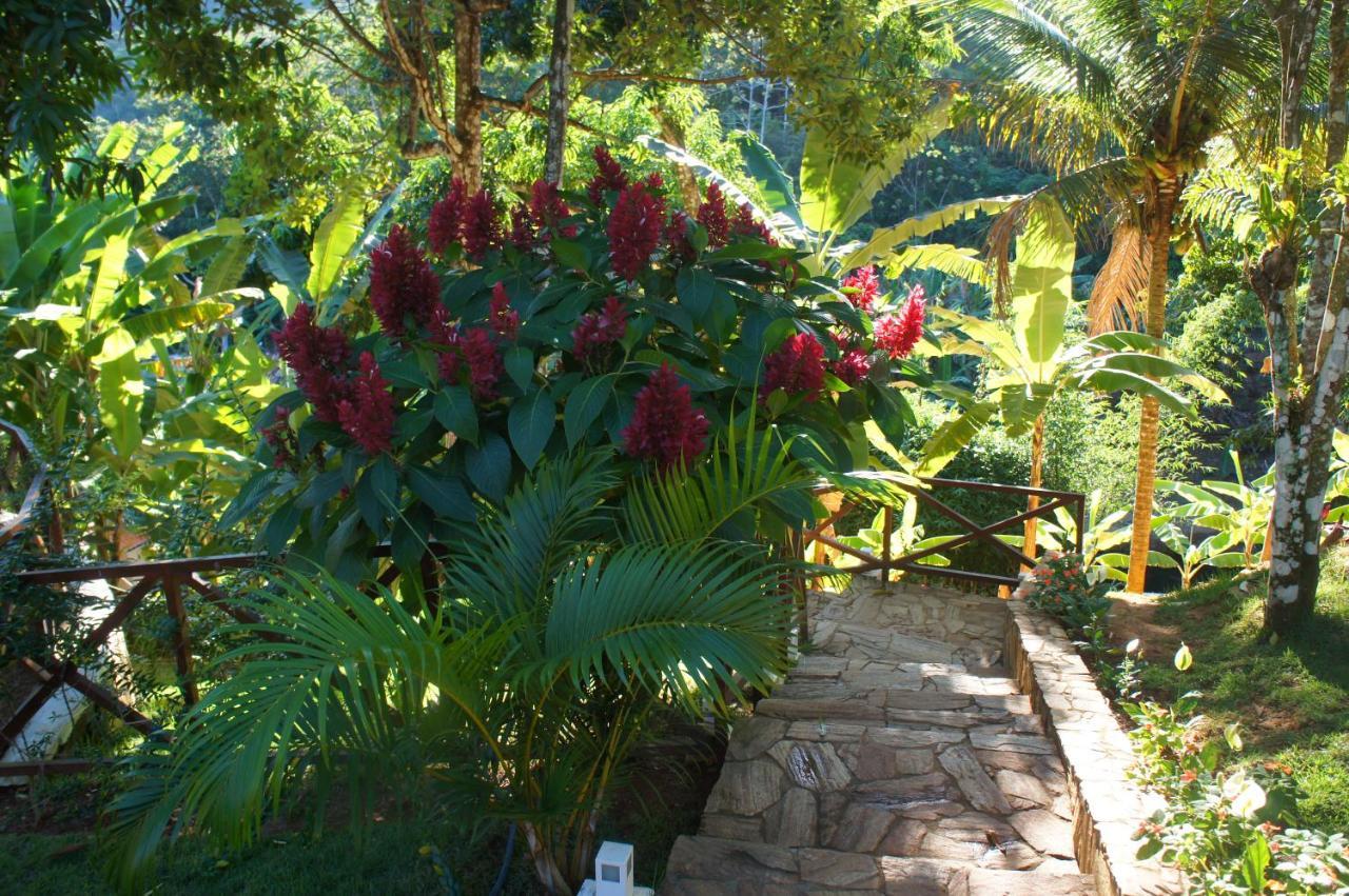 Hotel Cantinho Das Flores Guaramiranga Buitenkant foto