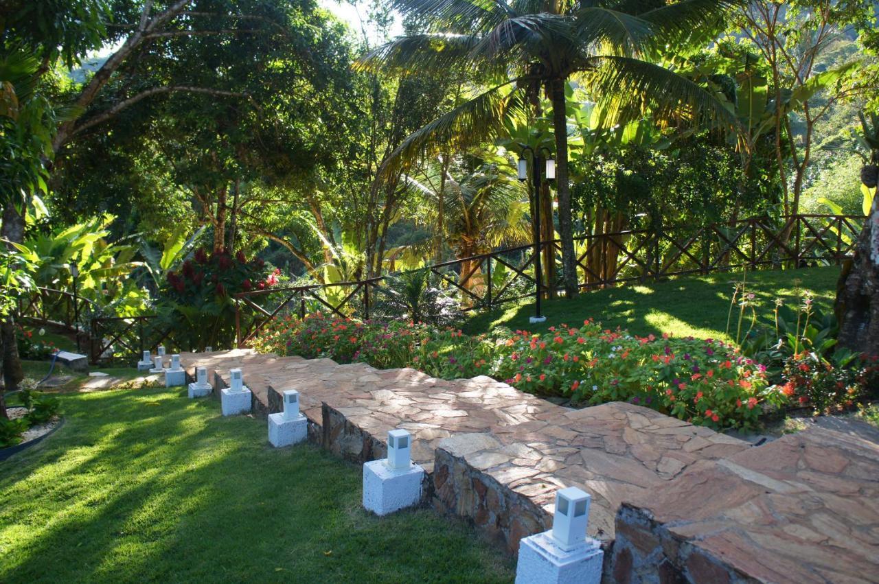 Hotel Cantinho Das Flores Guaramiranga Buitenkant foto