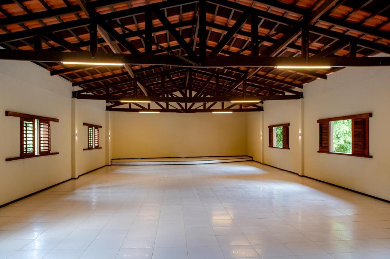 Hotel Cantinho Das Flores Guaramiranga Buitenkant foto